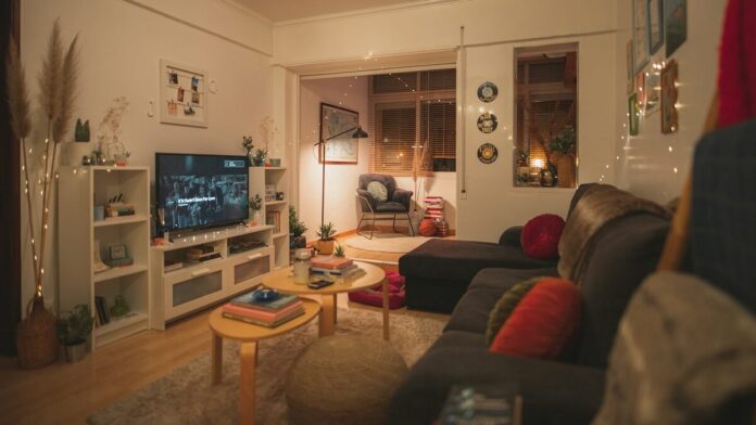 How to Create a Warm and Inviting Home Year-Round