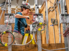 Why an Electrician Apprenticeship Program Is the Smart Path to Success