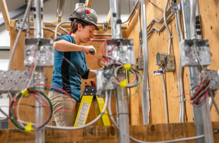 Why an Electrician Apprenticeship Program Is the Smart Path to Success