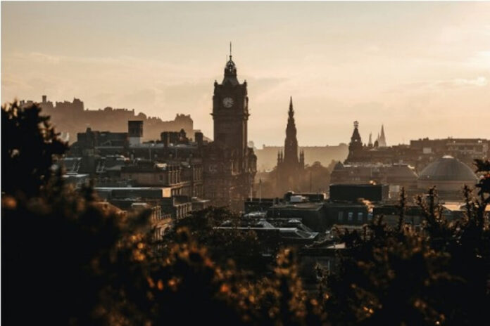 Edinburgh Safe, Scenic and Easy to Explore for Solo Travellers