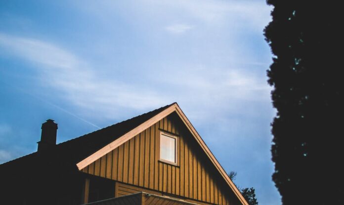 How Thoughtful Upkeep Creates a Home That Ages Well